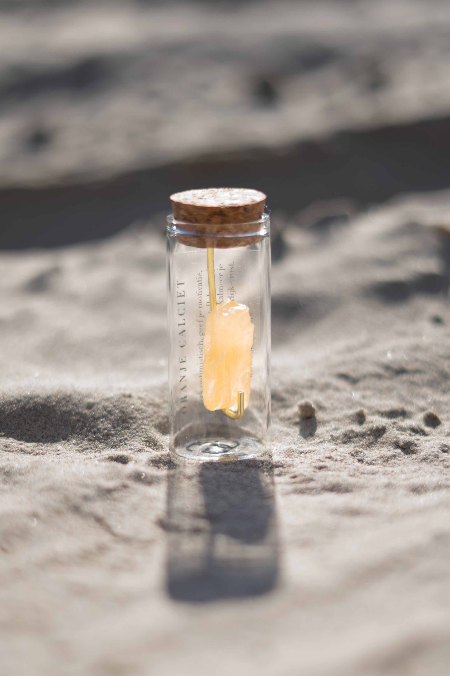 Flasche mit Edelstein - Orangencalcit