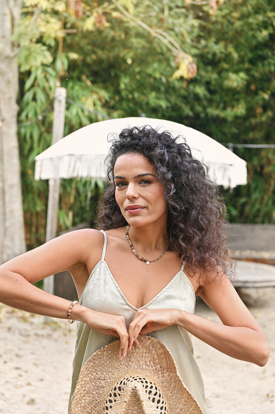 Gemstone spacer necklace (4mm)