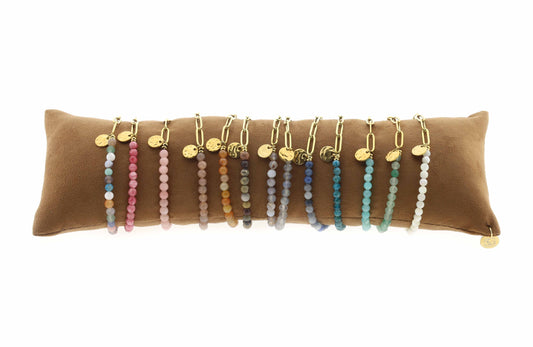 Display - bracelet cushion - large